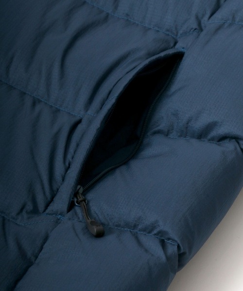 CONVERSE(コンバース)の「CONVERSE/コンバース HYBRID DOWN JACKET HOODIE/ハイブリッドダウンジャケットパーカー(ダウンジャケット/コート・メンズ・ブラック/ネイビー/カーキ・LL/M/L)」の6枚目の写真