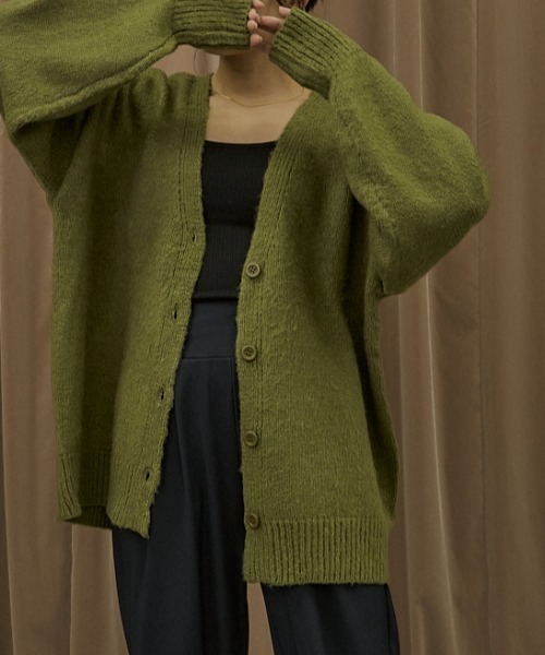 VANNIE U(ヴァニーユー)の「ルーズオーバーニットカーディガン(カーディガン/ボレロ・レディース・アイボリー/テラコッタ/グリーン/ブルー/ライトブルー/ピンク/イエロー・FREE)」の3枚目の写真