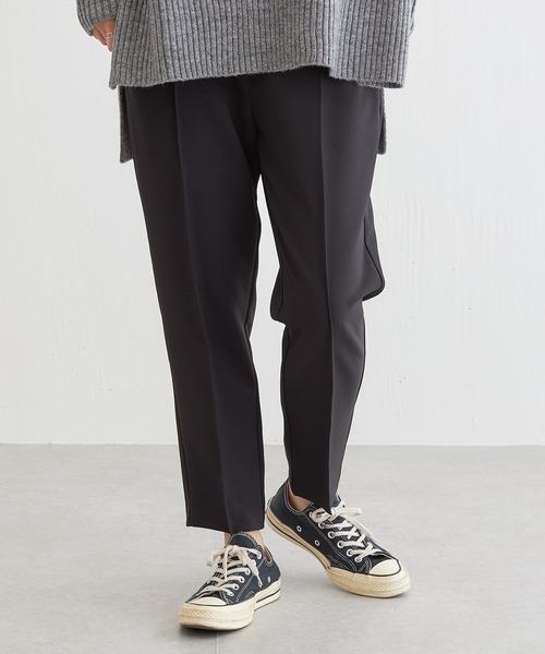 BONbazaar（ボンバザール）の「《定番・神パンツ》ピンタックテーパードパンツ（その他パンツ・レディース・ブラック/ピンク/ダークグリーン・FREE）」の2枚目の写真