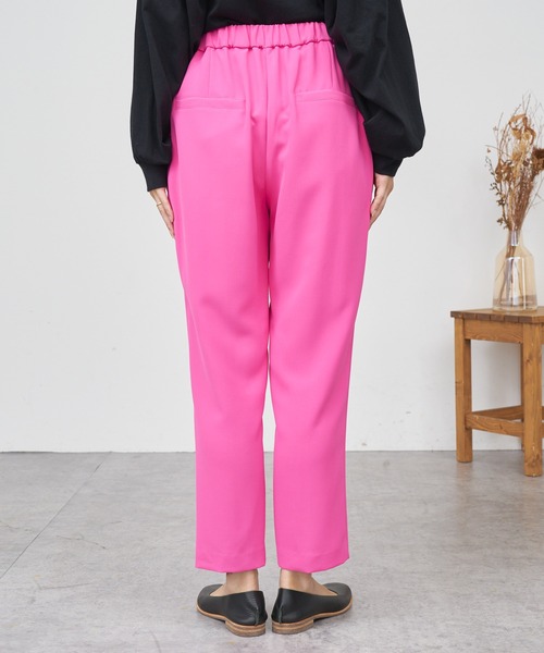 BONbazaar（ボンバザール）の「《定番・神パンツ》ピンタックテーパードパンツ（その他パンツ・レディース・ブラック/ピンク/ダークグリーン・FREE）」の18枚目の写真