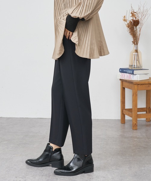 BONbazaar（ボンバザール）の「《定番・神パンツ》ピンタックテーパードパンツ（その他パンツ・レディース・ブラック/ピンク/ダークグリーン・FREE）」の6枚目の写真