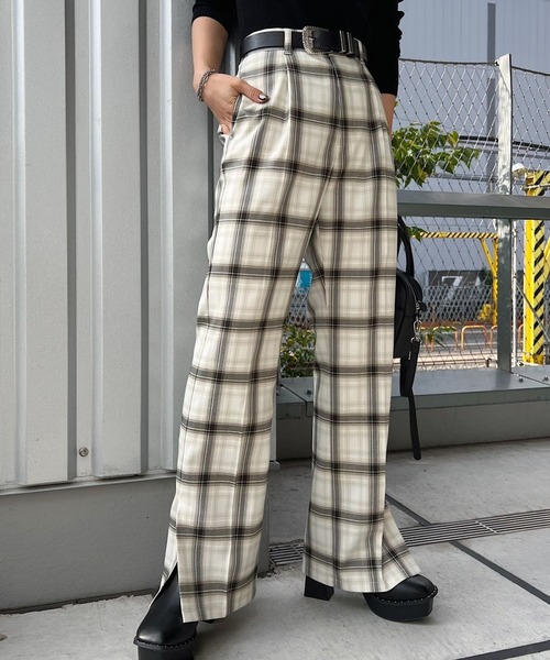 PAGEBOY（ページボーイ）の「オンブレチェックタックパンツ（その他パンツ・レディース・ブラック/オフホワイト・FREE）」の4枚目の写真
