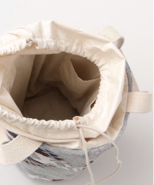 チャイハネ（チャイハネ）の「【チャイハネ】オルテガ柄巾着バケツバッグ（トートバッグ・レディース・ベージュ/ブラウン/グレー/ライトブルー・FREE）」の6枚目の写真