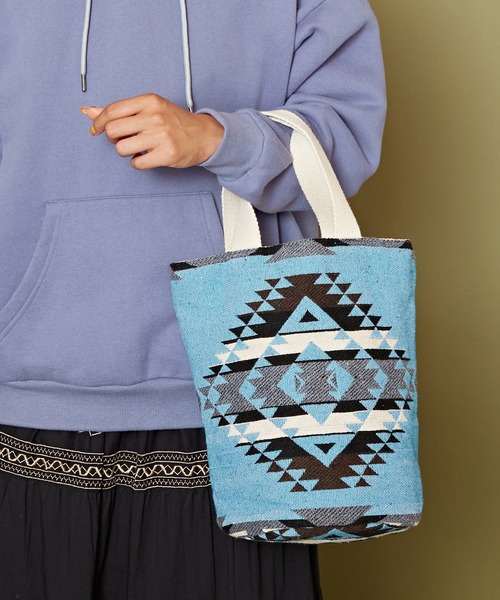 チャイハネ（チャイハネ）の「【チャイハネ】オルテガ柄巾着バケツバッグ（トートバッグ・レディース・ベージュ/ブラウン/グレー/ライトブルー・FREE）」の15枚目の写真