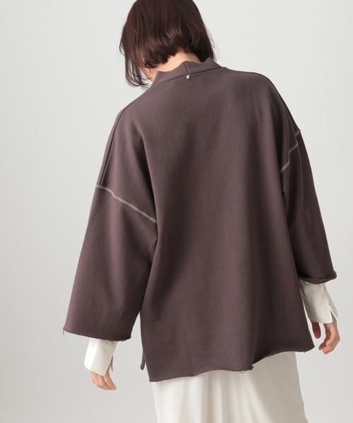 Ezick(エジック)の「【人気WEARISTA別注】レイヤードスエットプルオーバー(スウェット・レディース・ブラック/ブラウン・FREE)」の7枚目の写真