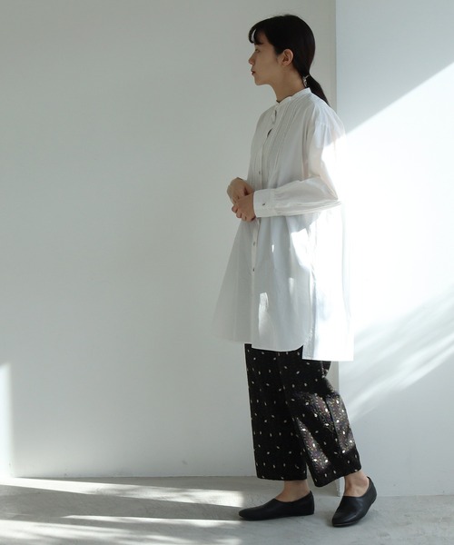 yuni（ユニ　）の「インドピンタック　チュニック丈シャツ（シャツ/ブラウス・レディース・サックスブルー/モスグリーン/ホワイト・FREE）」の20枚目の写真