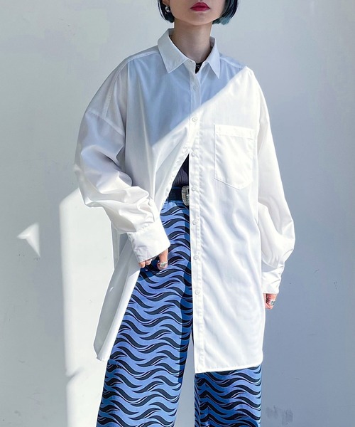 PAGEBOY(ページボーイ)の「コットンライクダッドシャツ(シャツ/ブラウス・レディース・ブラック/オフホワイト/ブルー・FREE)」の2枚目の写真