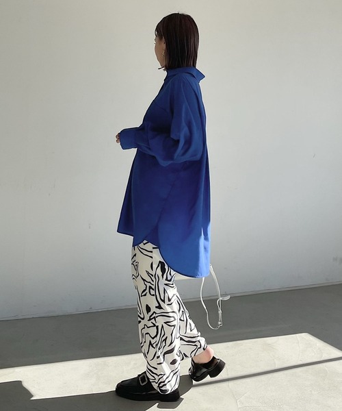 PAGEBOY(ページボーイ)の「コットンライクダッドシャツ(シャツ/ブラウス・レディース・ブラック/オフホワイト/ブルー・FREE)」の12枚目の写真