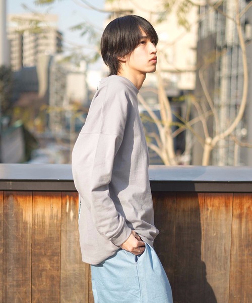 RVCA(ルーカ)の「RVCA メンズ CHAINMAIL POCKET LT ロングスリーブTシャツ【2022年春夏モデル】/ルーカ長袖ロンT(Tシャツ/カットソー・メンズ・ホワイト/ブラック/グレー/サンドベージュ・SMALL/MEDIUM/LARGE)」の9枚目の写真
