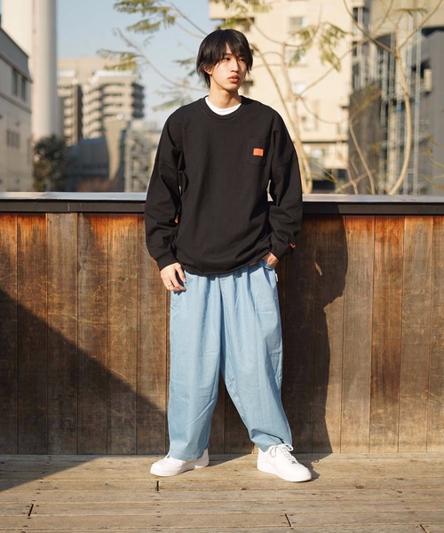 RVCA(ルーカ)の「RVCA メンズ CHAINMAIL POCKET LT ロングスリーブTシャツ【2022年春夏モデル】/ルーカ長袖ロンT(Tシャツ/カットソー・メンズ・ホワイト/ブラック/グレー/サンドベージュ・SMALL/MEDIUM/LARGE)」の21枚目の写真