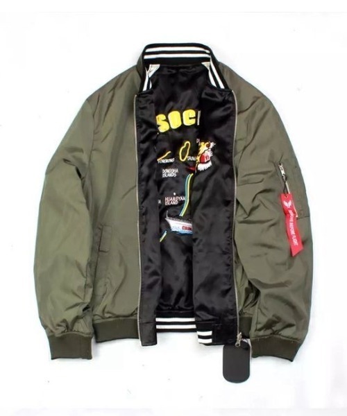 SILVER BULLET（シルバーバレット）の「『.KOM/ドットケーオーエム』リバーシブル タイガーデザイン スカジャン シンプルMA-1（スカジャン・メンズ・ブラック×カーキ/ネイビー系・M/L）」の6枚目の写真