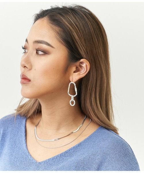 ANAP(アナップ)の「カラビナチェーンリングピアス(ピアス(両耳用)・レディース・シルバー/ゴールド・FREE)」の3枚目の写真