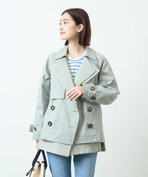 HERENCIA(ヘレンチア)の「レイヤードデザイン ツイル ショート トレンチ(トレンチコート・レディース・ブラック/ミント/ライトベージュ・MEDIUM)」の3枚目の写真