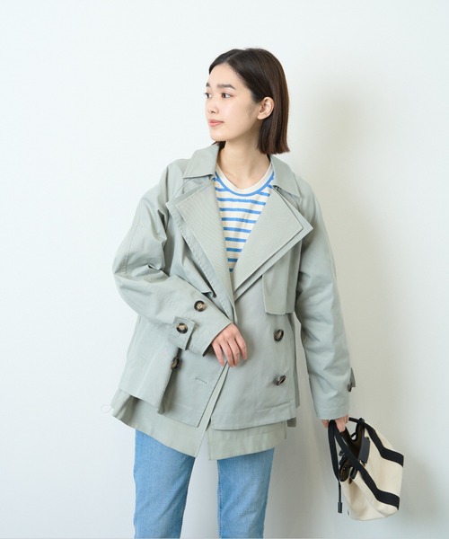 HERENCIA(ヘレンチア)の「レイヤードデザイン ツイル ショート トレンチ(トレンチコート・レディース・ブラック/ミント/ライトベージュ・MEDIUM)」の15枚目の写真