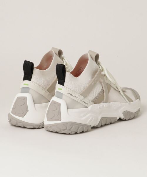 PALLADIUM（パラディウム）の「PALLADIUM/パラディウム OFF-GRID LO ADV/オフグリッド ロー アドバンテージ（スニーカー・メンズ・ホワイト/ブラック・26cm/26.5cm/27cm/27.5cm/28cm/25.5cm）」の4枚目の写真