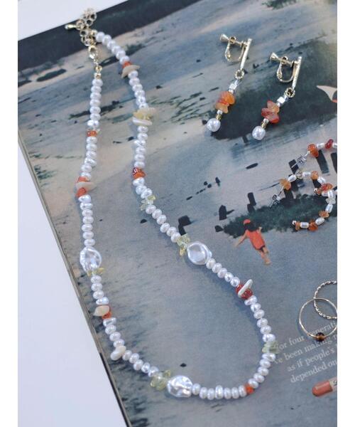 Green　Parks（グリーンパークス）の「パールサザレMIXバランスネックレス（ネックレス・レディース・オレンジ/グリーン・FREE）」の3枚目の写真