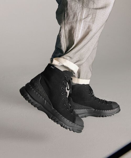 カンペールラボ トラクトリ 43 ショートブーツ 厚底 箱付き CAMPER（カンペール）の「CAMPER(カンペール)TRAKTORI