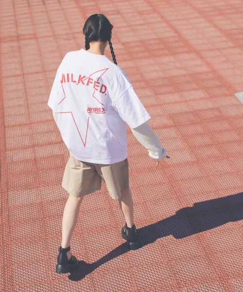 AVIREX（アヴィレックス）の「【MILKFED.×AVIREX】ビッグスター Tシャツ/BIG STAR T-SHIRT/ミルクフェド/アヴィレックス（Tシャツ/カットソー・レディース・ブラック/ホワイト・FREE）」の16枚目の写真