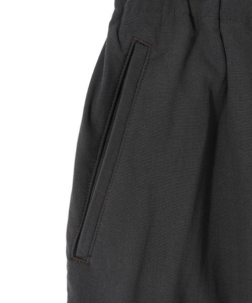 marka（マーカ）の「marka / マーカ：COCOON FIT EASY PANTS - 2/90 wool tropical -：M22B-04PT01C[COR]（スラックス・メンズ・ネイビー/チャコールグレー・1/2/3）」の14枚目の写真
