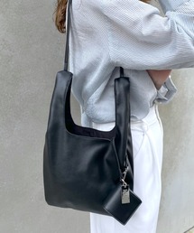 loti | WEB限定 loti ミニコインケース付トート(ショルダーバッグ)