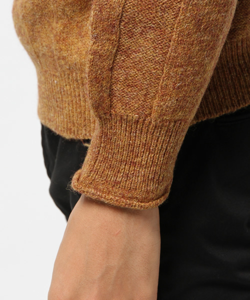 OUTLET（アウトレット）の「【WHO'S WHO gallery】POP麻ナイロンロールネック（ニット/セーター・メンズ・マスタード・SMALL/MEDIUM）」の6枚目の写真