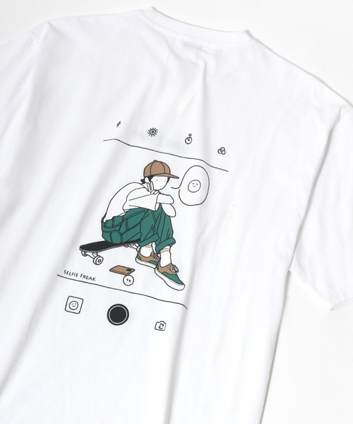 MARUKAWA(マルカワ)の「Selfie Freak イラストプリントTシャツ(Tシャツ/カットソー・レディース・ホワイト/グレー/ホワイト系その他/ブルー系その他/チャコール/ホワイト系その他2・M/L)」の2枚目の写真
