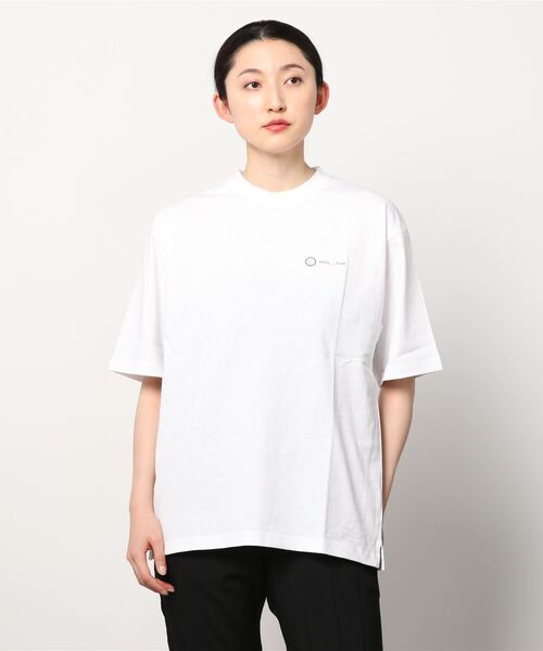 MARUKAWA(マルカワ)の「Selfie Freak イラストプリントTシャツ(Tシャツ/カットソー・レディース・ホワイト/グレー/ホワイト系その他/ブルー系その他/チャコール/ホワイト系その他2・M/L)」の15枚目の写真