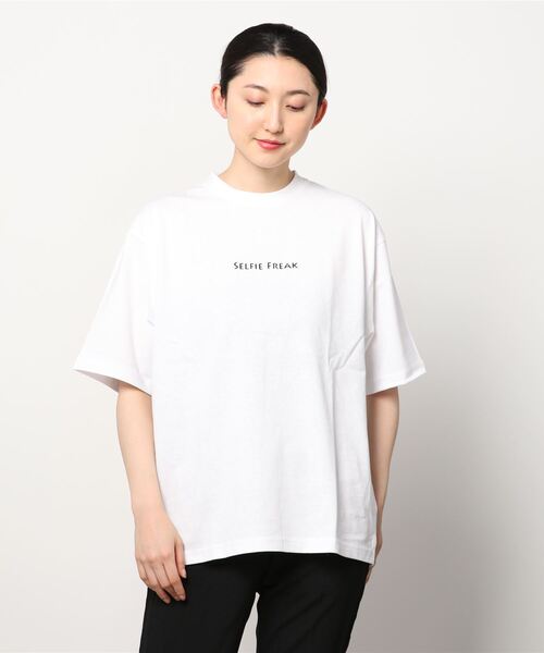 MARUKAWA(マルカワ)の「Selfie Freak イラストプリントTシャツ(Tシャツ/カットソー・レディース・ホワイト/グレー/ホワイト系その他/ブルー系その他/チャコール/ホワイト系その他2・M/L)」の7枚目の写真