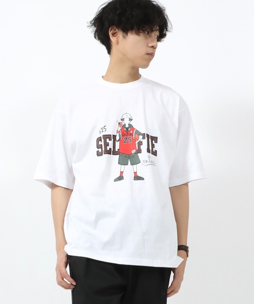 品質検査済 Selfie Freak イラストプリントTシャツ（Tシャツ/カットソー トップス