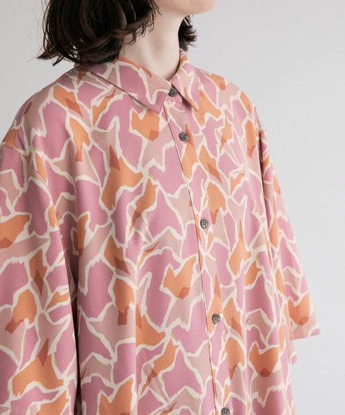 yuw（ユウ）の「プリントシャツワンピース　276527（シャツワンピース・レディース・ピンク/ブルー・FREE）」の9枚目の写真