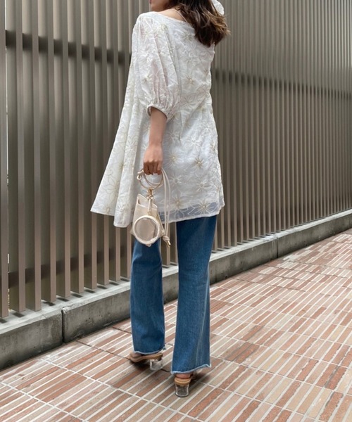one after another NICE CLAUP（ワンアフターアナザーナイスクラップ）の「シアー刺しゅうマルチブラウス（シャツ/ブラウス・レディース・オフホワイト/ホワイト系その他/ホワイト系その他2・FREE）」の8枚目の写真