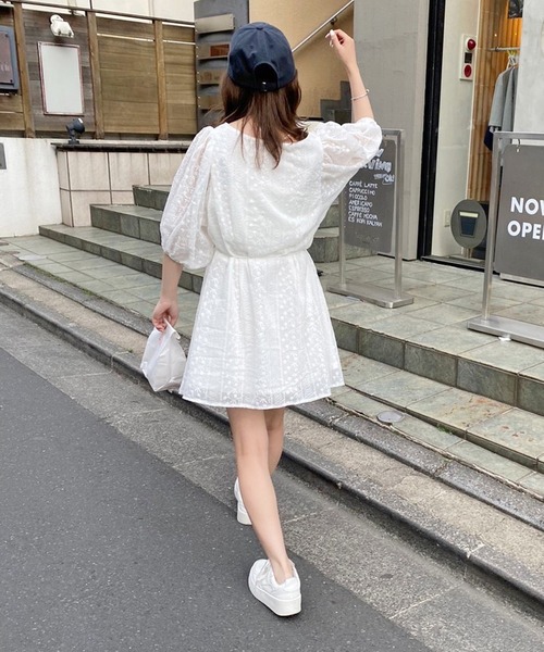 one after another NICE CLAUP（ワンアフターアナザーナイスクラップ）の「シアー刺しゅうマルチブラウス（シャツ/ブラウス・レディース・オフホワイト/ホワイト系その他/ホワイト系その他2・FREE）」の5枚目の写真