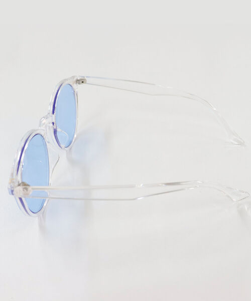 fredy emue（フレディエミュ）の「カラーレンズサングラス（サングラス・レディース・ライトブルー・FREE）」の5枚目の写真