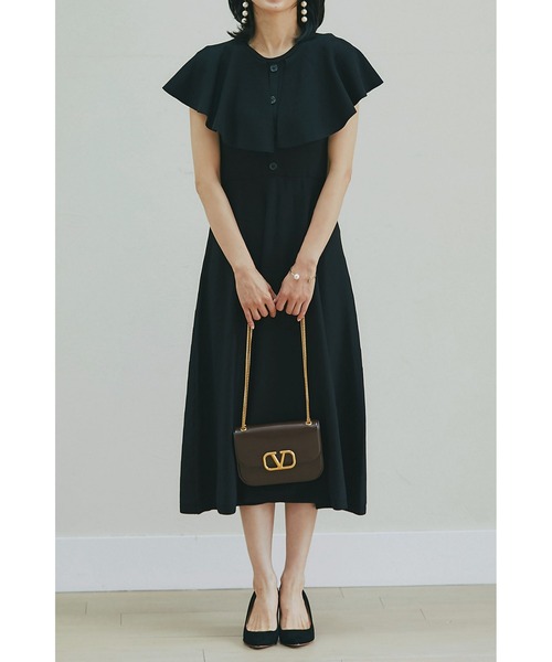 &. NOSTALGIA(アンドドットノスタルジア)の「フロントボタンケープ風ニットワンピース(ワンピース・レディース・ピンク系その他/ブラック・FREE)」の5枚目の写真