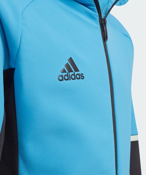 adidas(アディダス)の「Designed for Gameday フーデッド トラックトップ / ジャージ / アディダス(キッズ/子供用)(パーカー・キッズ・ブラック×ブルー/ホワイト・130/140/150/160)」の5枚目の写真
