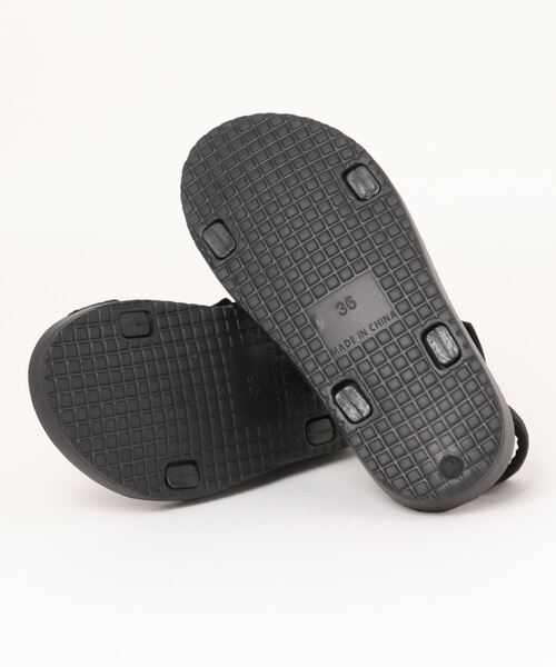 Lace Ladies（レースレディース）の「ベルクロスポーツサンダル（サンダル・レディース・ピンク/ブラック・24/23.5/24.5/25/23）」の5枚目の写真