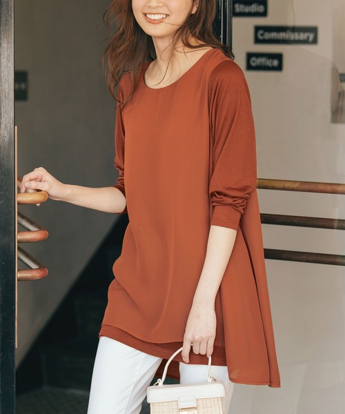 RANAN（ラナン）の「[24AW新色追加]＜裏起毛＞異素材切替チュニック（Tシャツ/カットソー・レディース・ライトグレー/ライトブルー/ブラック/ベージュ/テラコッタ/ネイビー/ライトパープル・LL/M/L）」の4枚目の写真
