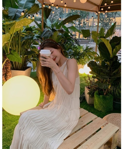 Ritzy（リッツィー）の「ギャザーデザインキャミソールワンピース（ワンピース・レディース・ホワイト・S/M/L）」の5枚目の写真