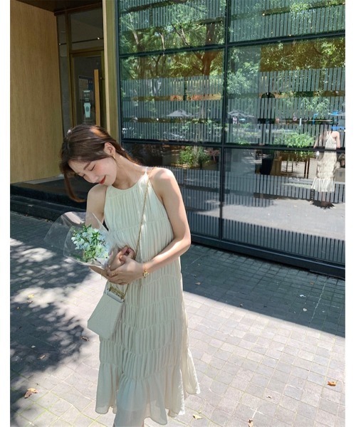 Ritzy（リッツィー）の「ギャザーデザインキャミソールワンピース（ワンピース・レディース・ホワイト・S/M/L）」の16枚目の写真