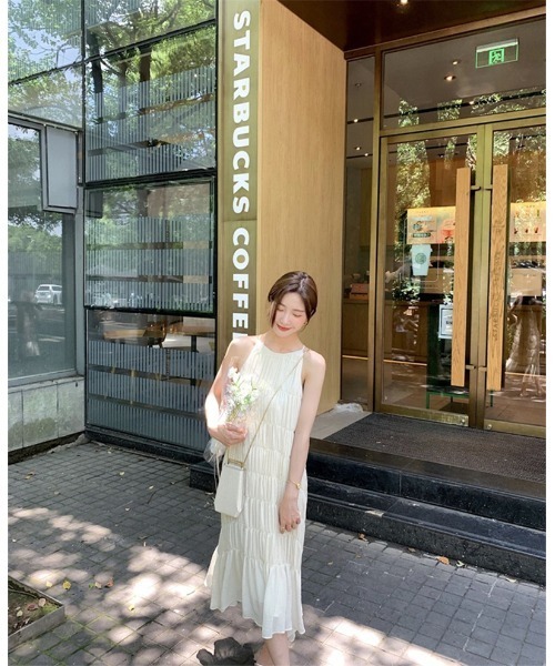 Ritzy（リッツィー）の「ギャザーデザインキャミソールワンピース（ワンピース・レディース・ホワイト・S/M/L）」の17枚目の写真