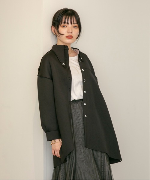 Eimee Law（エイミーロウ）の「マシュマロボンディングアシメシャツ（シャツ/ブラウス・レディース・ブラック/チャコールグレー/ベージュ・38）」の4枚目の写真