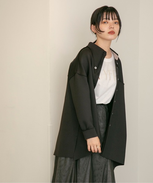 Eimee Law（エイミーロウ）の「マシュマロボンディングアシメシャツ（シャツ/ブラウス・レディース・ブラック/チャコールグレー/ベージュ・38）」の13枚目の写真