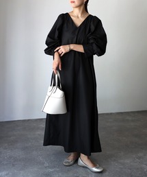 Riberry | Vネックロングパフスリーブワンピース(ワンピース)