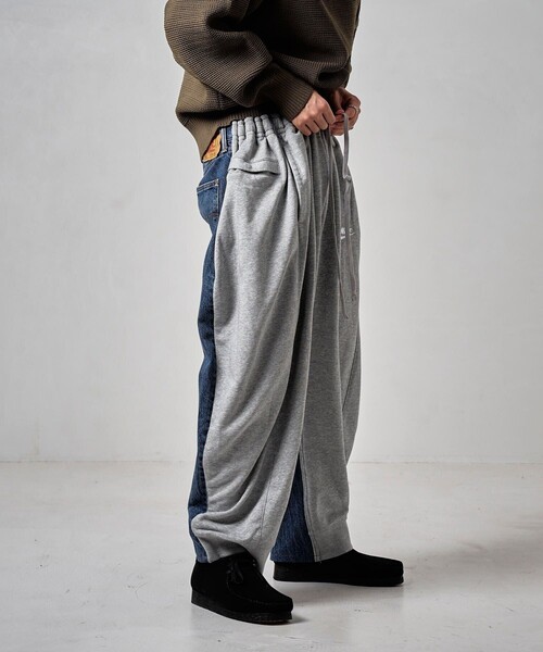 Firsthand（ファーストハンド）の「BLESS/ブレス Over Jogging Jeans