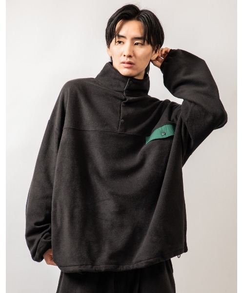 Beno(ビーノ)の「カラーマイクロフリース ビッグシルエット アノラック スタンド スナップ トレーナー(スウェット・メンズ・ホワイト/ブラック/パープル/オレンジ/ブルー/グリーン・M/L)」の4枚目の写真