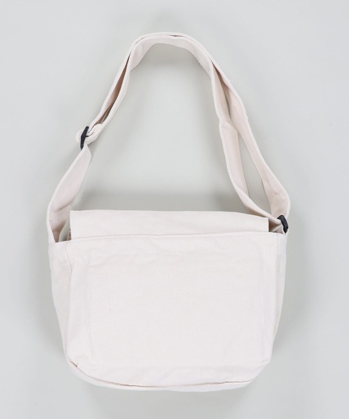 SPINNS（スピンズ）の「【シンプルデザイン】フラップバック（ショルダーバッグ・メンズ・ブラック/オフホワイト・ONESIZE）」の14枚目の写真