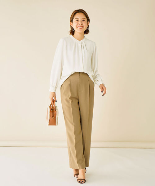NOLLEY’S Sophi（ノーリーズソフィ）の「バックサテンタックパールブラウス（シャツ/ブラウス・レディース・オフホワイト/サーモンピンク・38/36）」の20枚目の写真