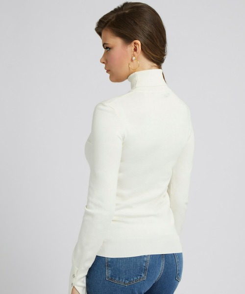 Guess（ゲス）の「Paule Turtle Neck Sweater（ニット/セーター・レディース・クリーム・SMALL/MEDIUM/X-SMALL/LARGE）」の2枚目の写真
