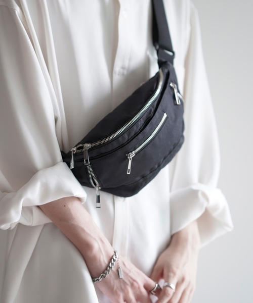 DEVICE(デバイス)の「Rename ZIP デザイン ウエストバッグ/ボディバッグ(ボディバッグ/ウエストポーチ・メンズ・ブラック・FREE)」の5枚目の写真