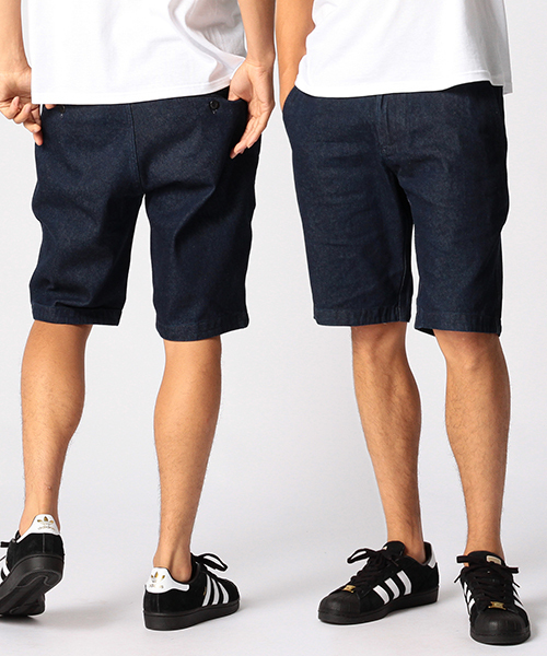 BEAMS(ビームス)の「BEAMS / ベーシック チノ ショーツ(その他パンツ・メンズ・インディゴブルー/ホワイト/ブラック/ベージュ/ブルー/ネイビー・X-LARGE/SMALL/MEDIUM/LARGE)」の5枚目の写真